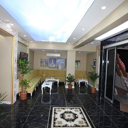 Emir Butik Otel บูยูกเชกเมเช ภายนอก รูปภาพ